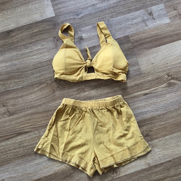 Pants - ✨3 for $25✨Two Piece Mustard Yellow Outfit